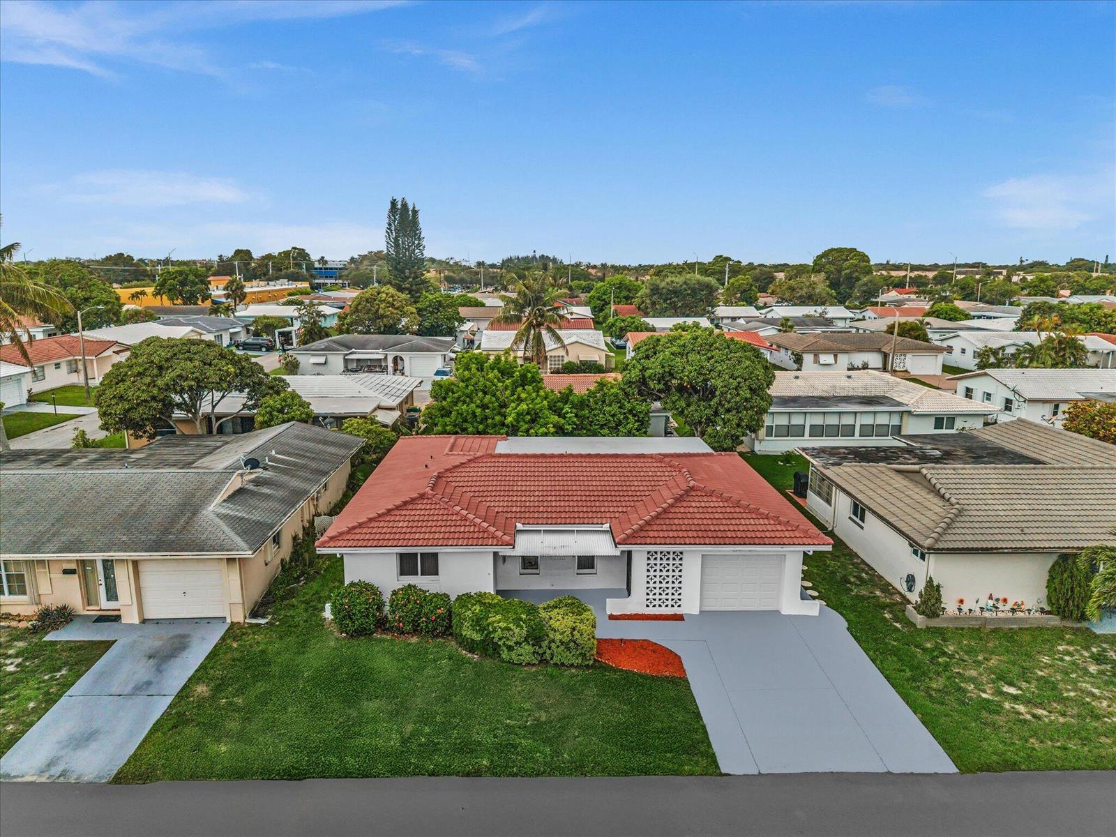 5715 NW 86th Avenue, Tamarac FL 33321