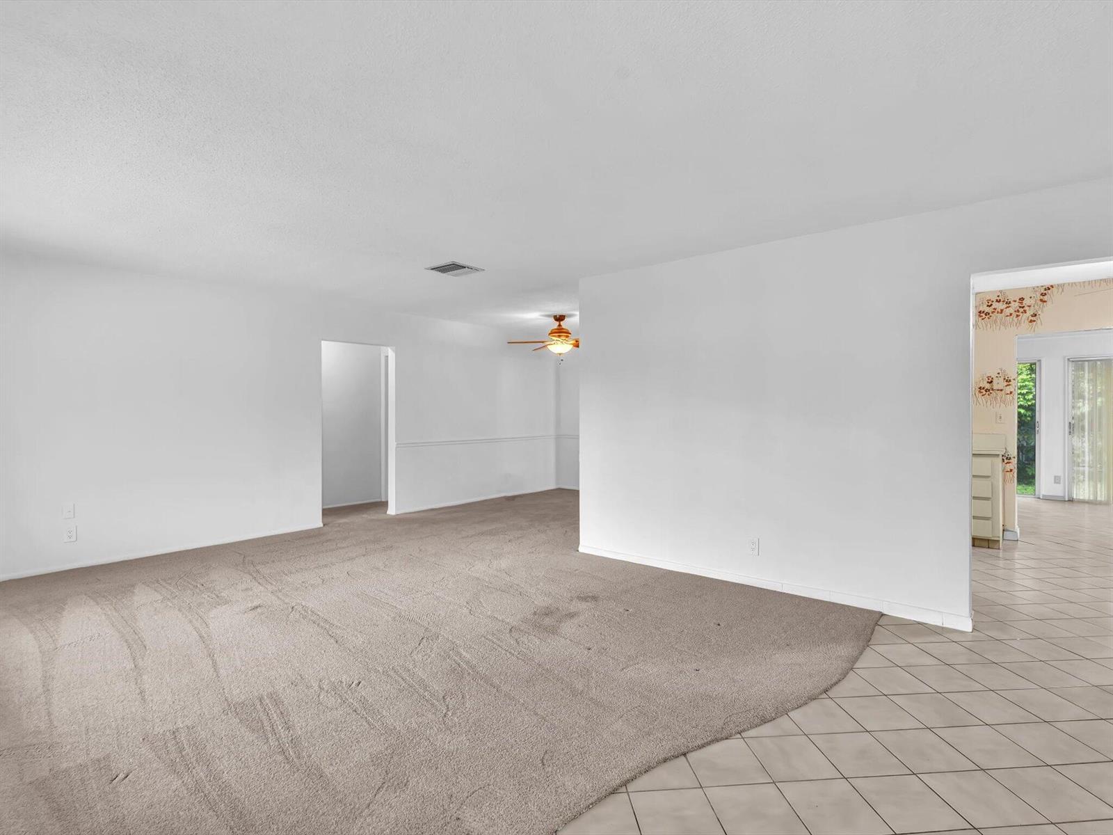 5715 NW 86th Avenue, Tamarac FL 33321 photo 5