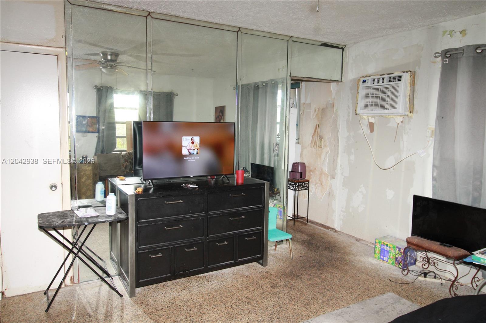 10820 SW 220th St, Miami FL 33170 photo 4