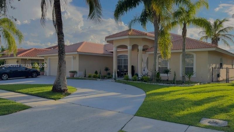 165 Cypress Trce, Royal Palm Beach FL 33411