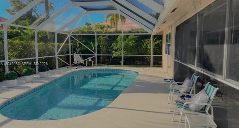 165 Cypress Trce, Royal Palm Beach FL 33411 photo 4
