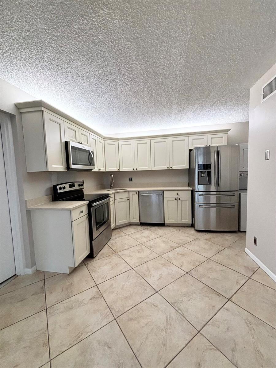 203 Foxtail Drive # F1, FL 33415 photo 2