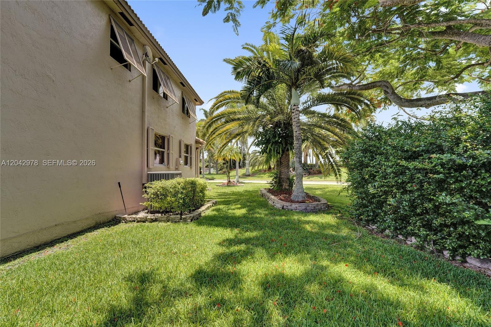 16091 La Costa Dr, Weston FL 33326 photo 5