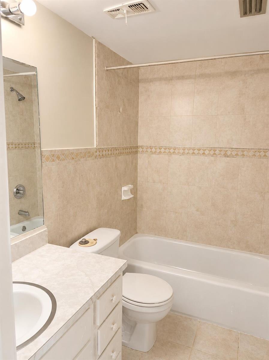 2050 Oleander Boulevard # 105, Fort Pierce FL 34950 photo 3