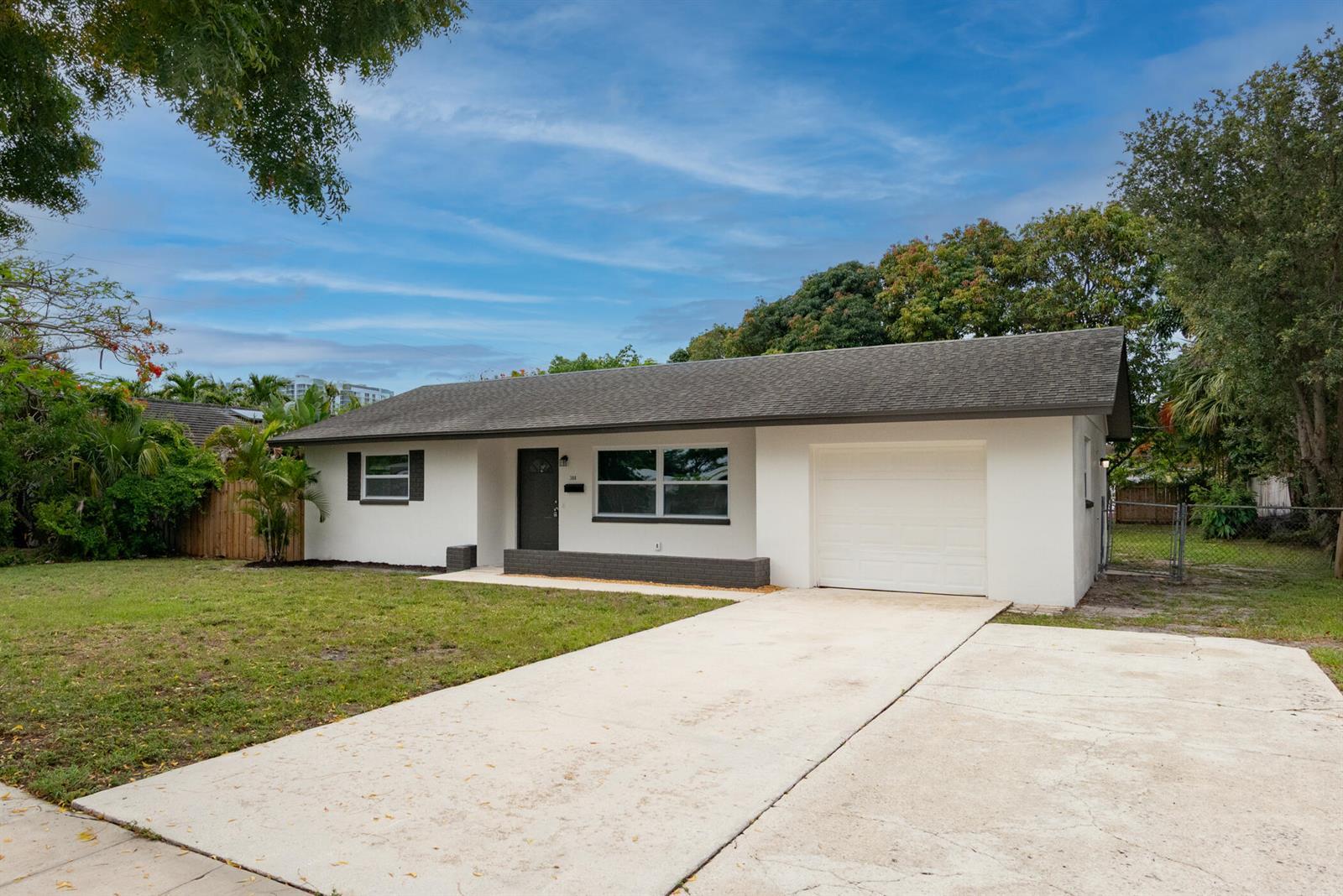 308 Park Avenue, Lake Park FL 33403 photo 3