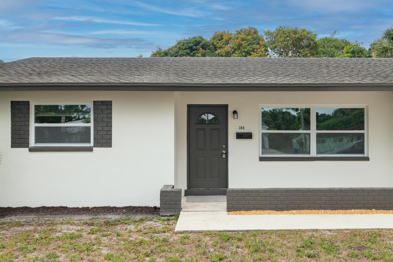 308 Park Avenue, Lake Park FL 33403 photo 4