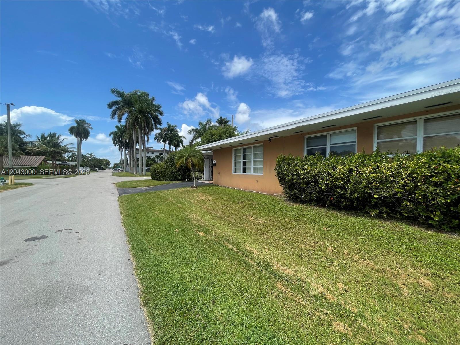1400 N 16th Ave # 2, Hollywood FL 33020
