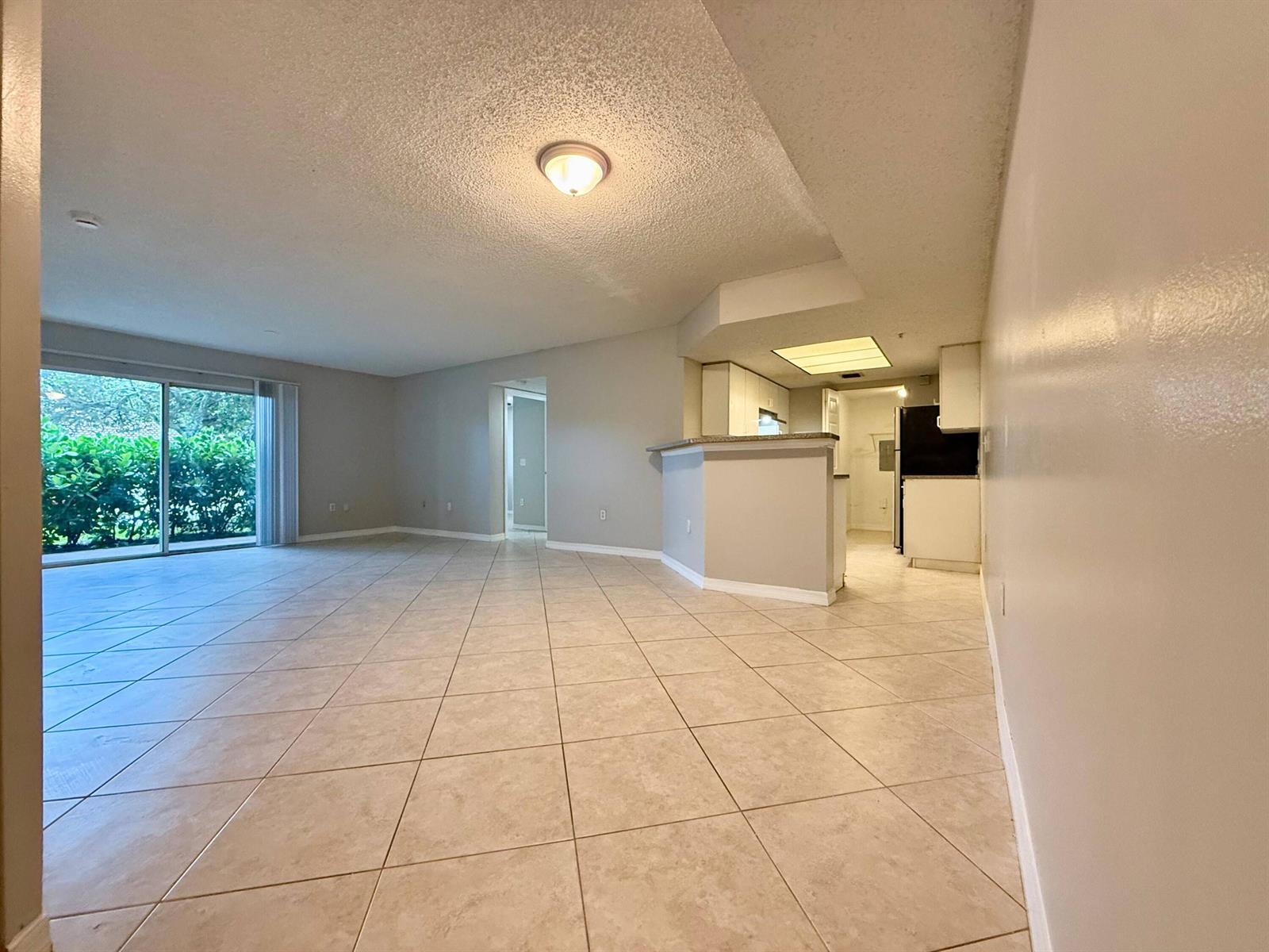 5065 Wiles Road # 105, Coconut Creek FL 33073 photo 3