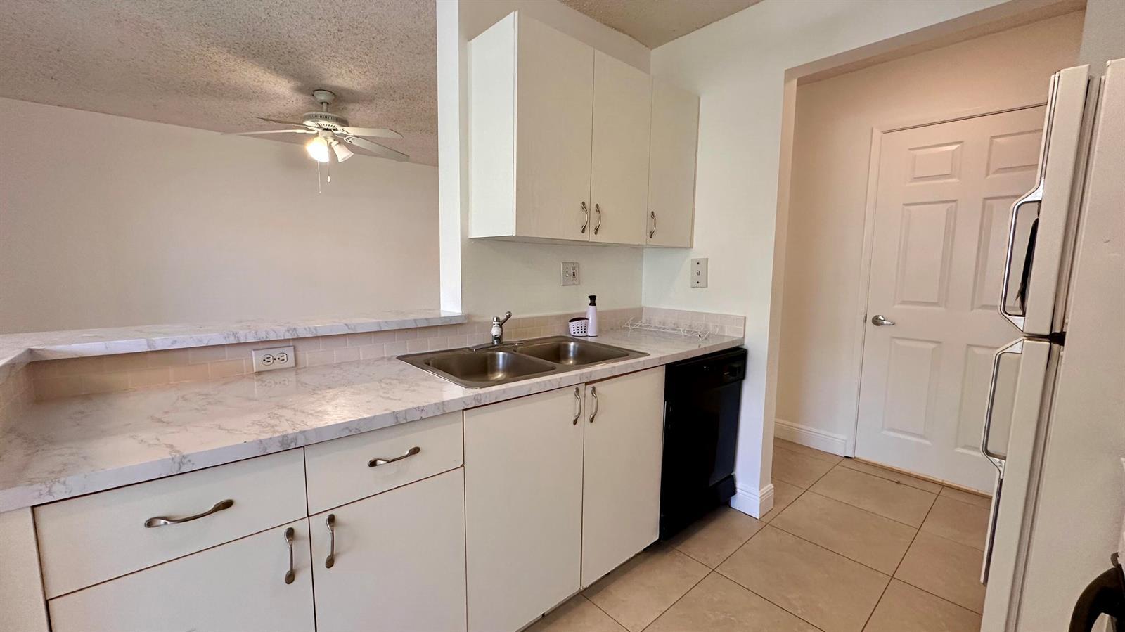 3874 Lyons Road # 6, Coconut Creek FL 33073 photo 4