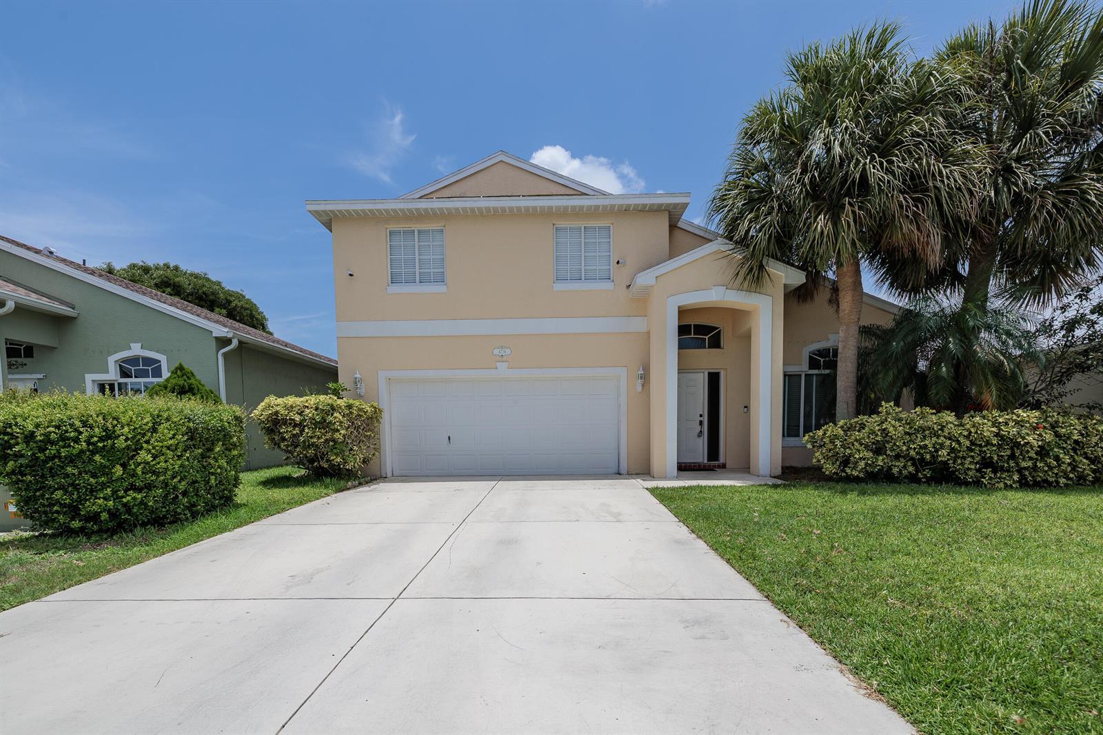 4716 SE Winter Haven Court, Stuart FL 34997 photo 2