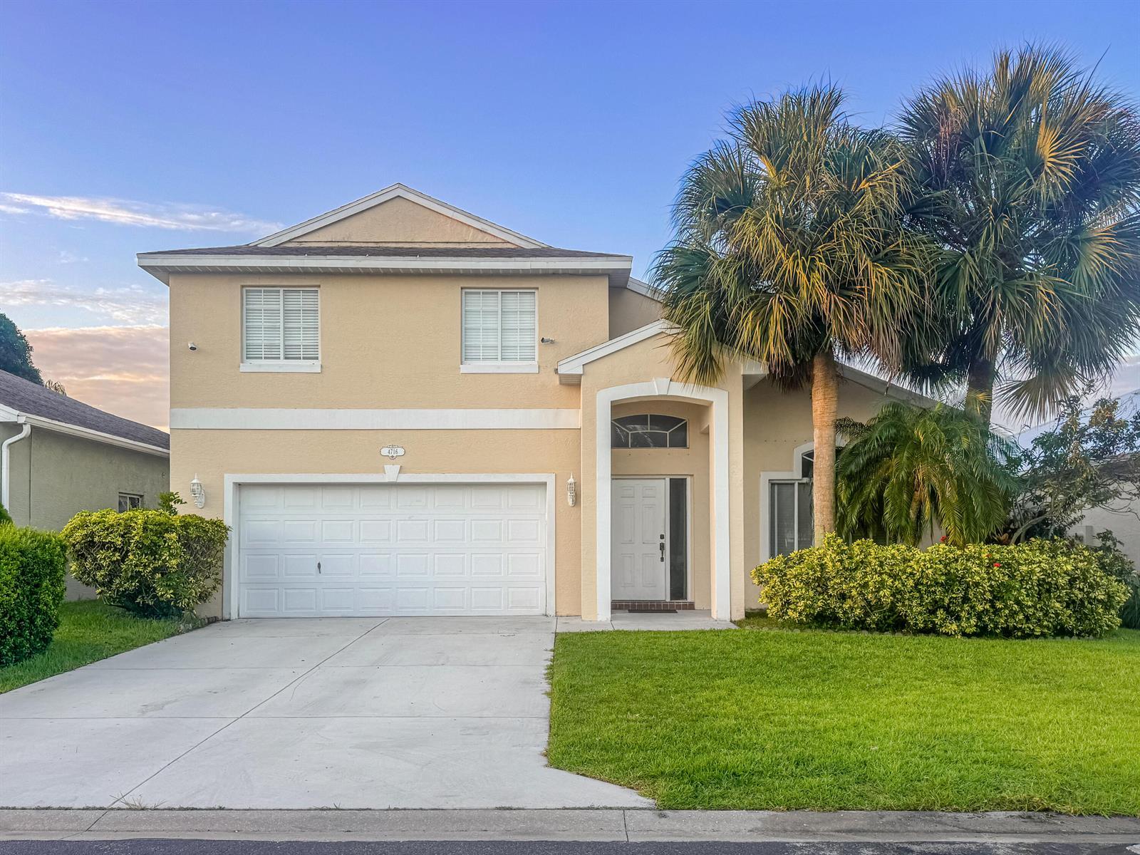 4716 SE Winter Haven Court, Stuart FL 34997