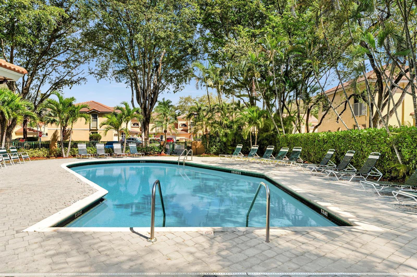 11251 Lakeview Drive # f, Coral Springs FL 33071 photo 3