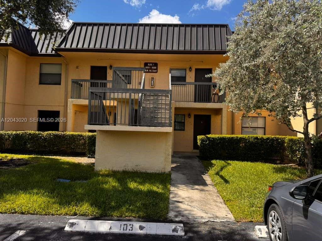 9333 NW 1st Ct # 104, Pembroke Pines FL 33024