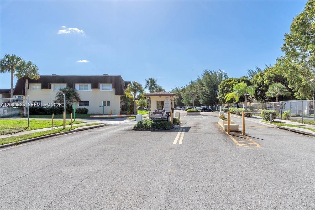 13710 SW 90th Ave # 4, Miami FL 33176 photo 3
