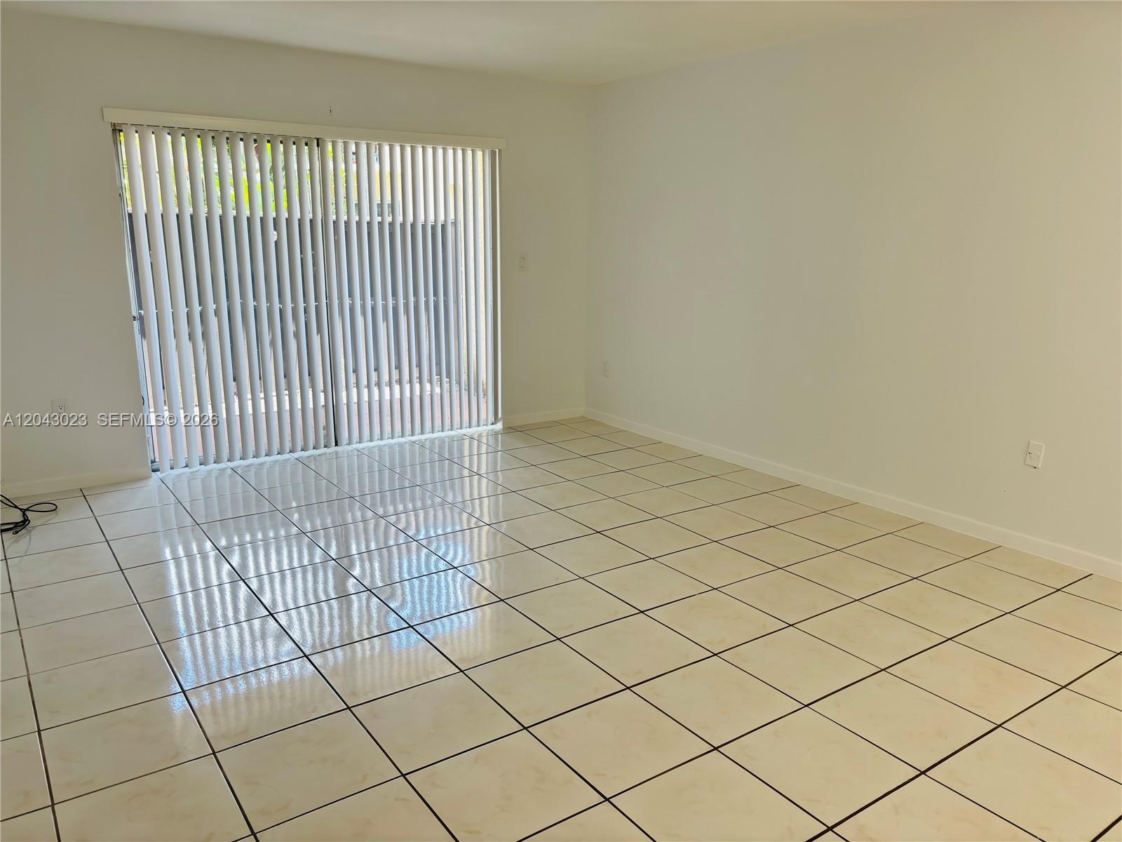 13710 SW 90th Ave # 4, Miami FL 33176 photo 5