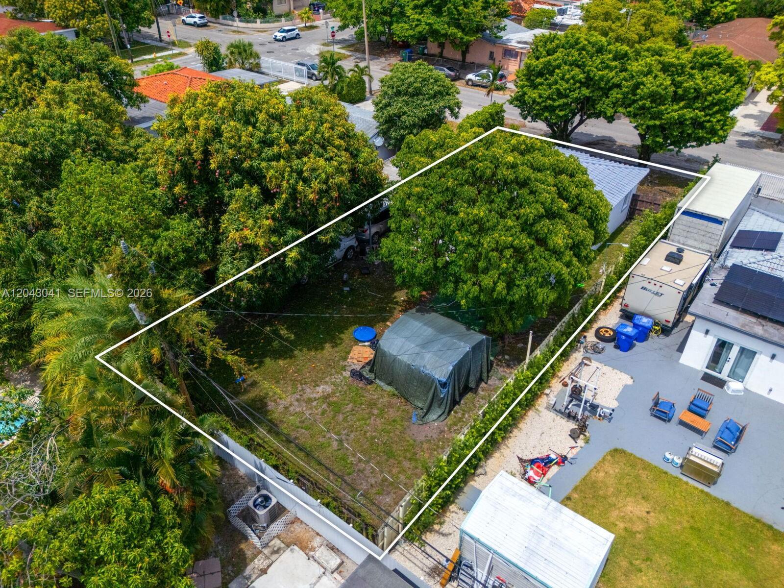 270 NW 51st Ave, Miami FL 33126 photo 5