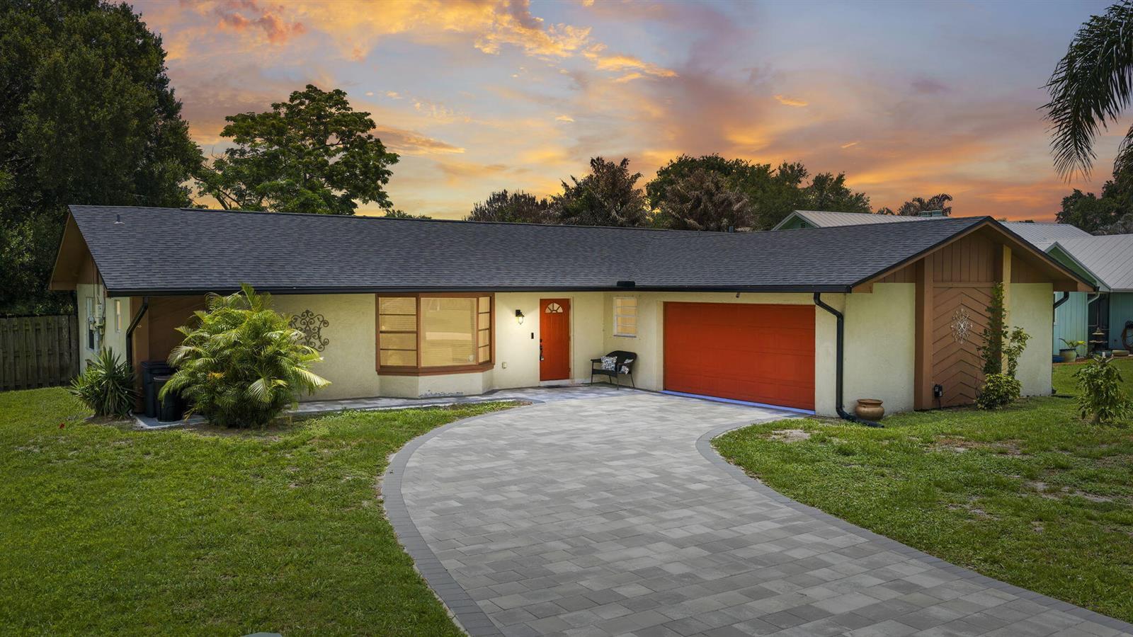 2485 SE Alden Street, Port St. Lucie FL 34984
