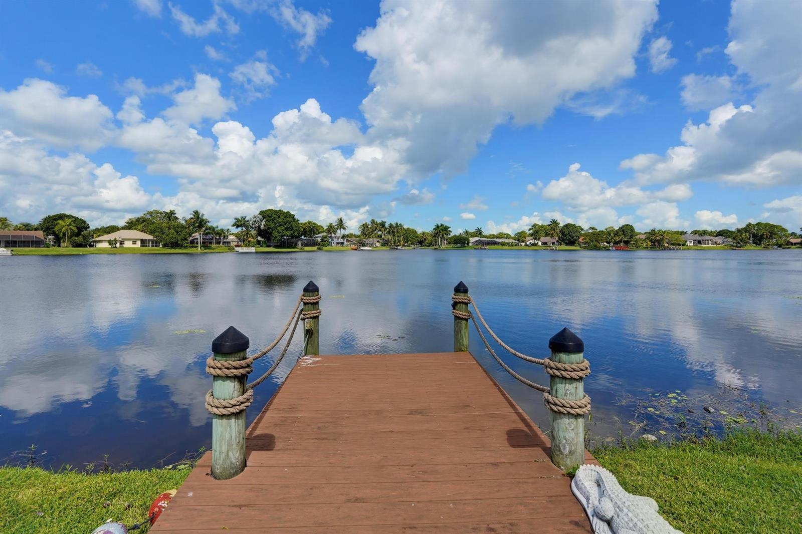 1619 Wiltshire Village Drive, Wellington FL 33414 photo 3