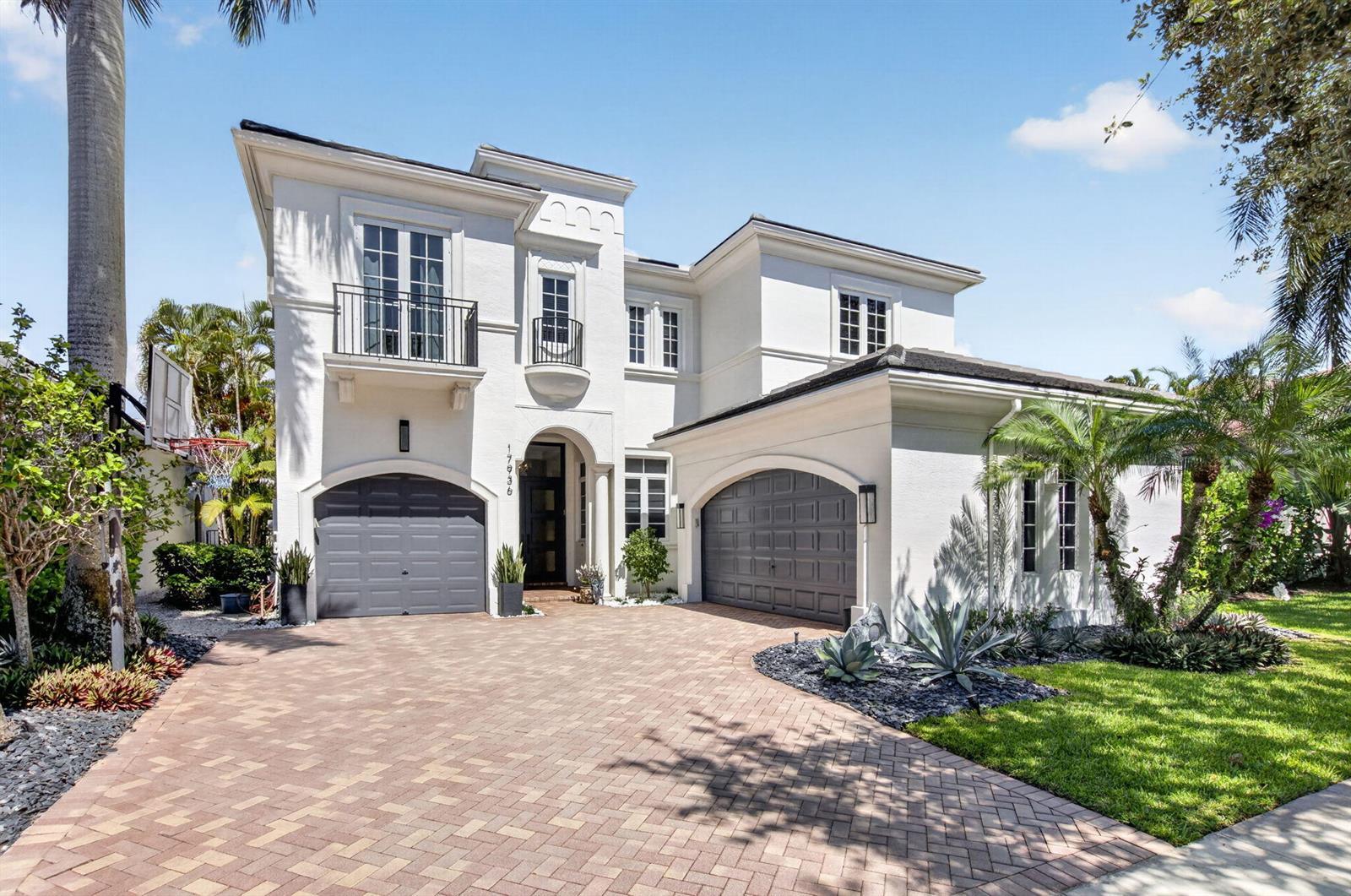17936 Villa Club Way, Boca Raton FL 33496
