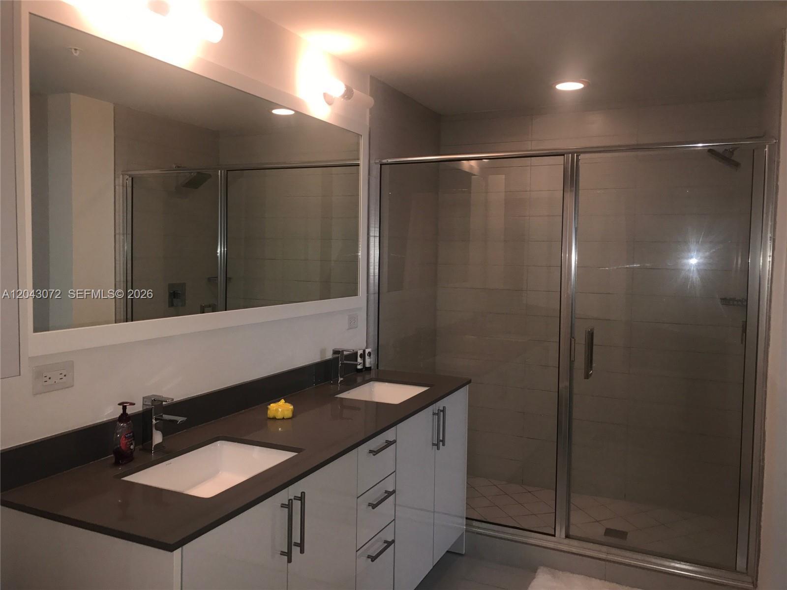 999 SW 1st Ave # 2806, Miami FL 33130 photo 4