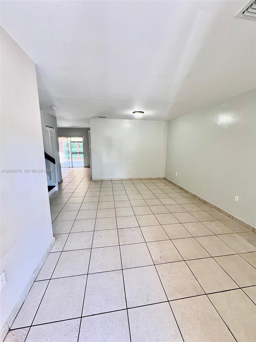 6975 NW 173rd Dr # 2007, Hialeah FL 33015 photo 2
