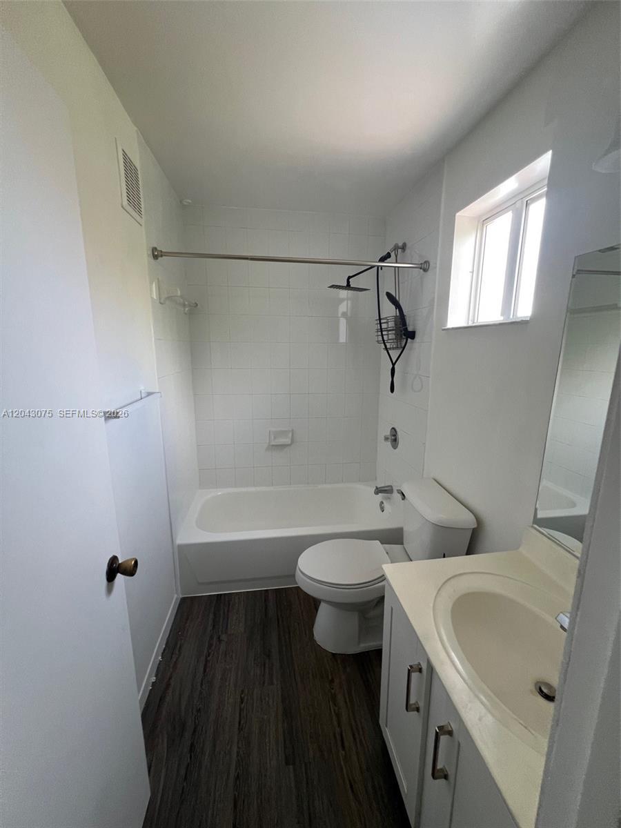 6975 NW 173rd Dr # 2007, Hialeah FL 33015 photo 4