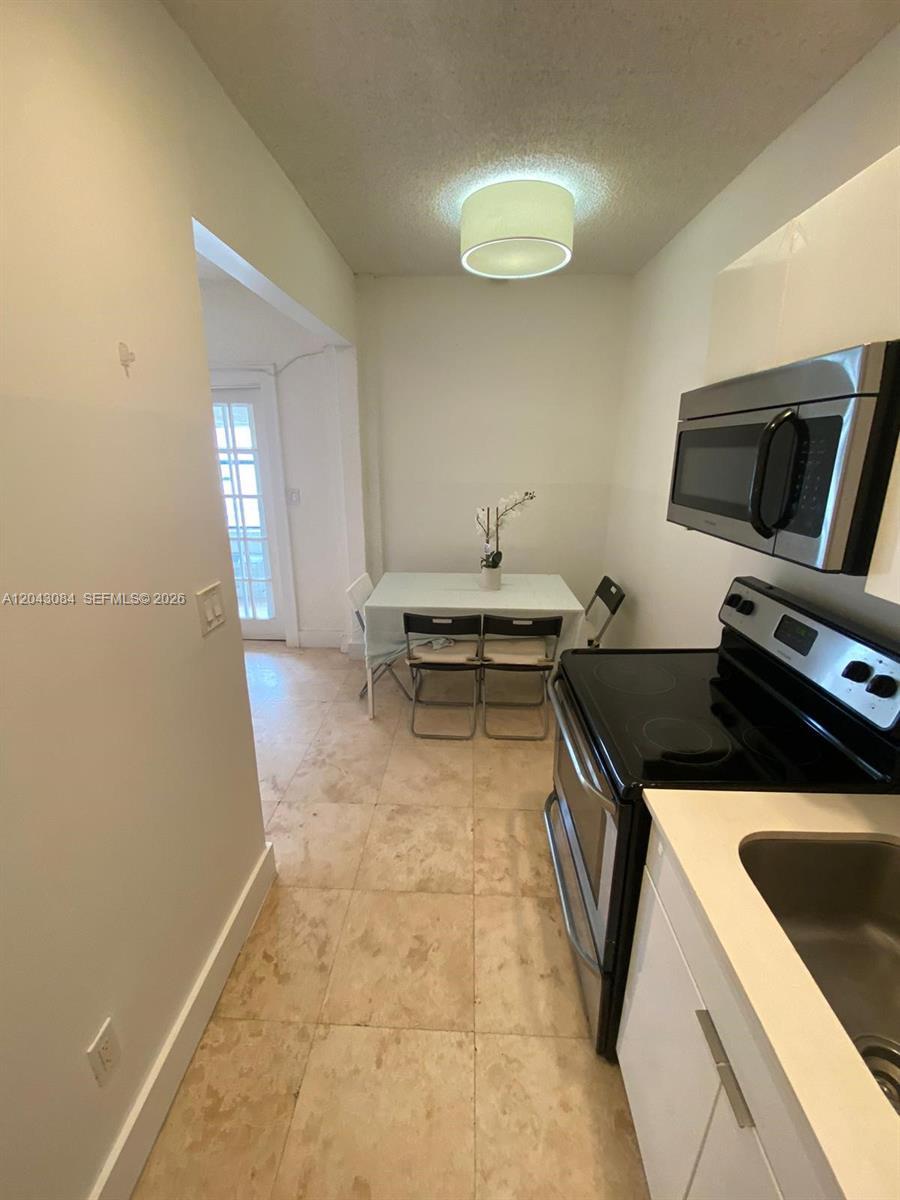 934 Michigan Ave # 308, Miami Beach FL 33139 photo 4