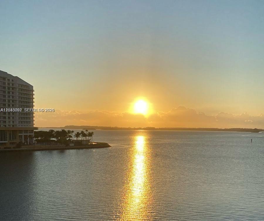 801 Brickell Bay Dr # 669, Miami FL 33131