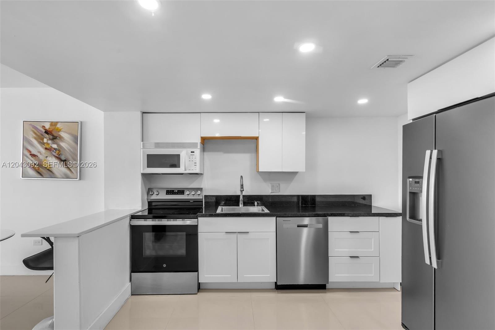 801 Brickell Bay Dr # 669, Miami FL 33131 photo 5