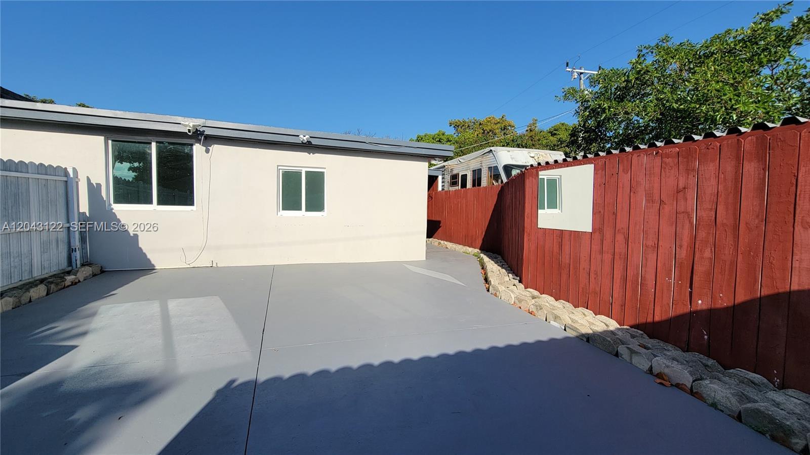 14200 NE 15th Ave # B, North Miami FL 33161
