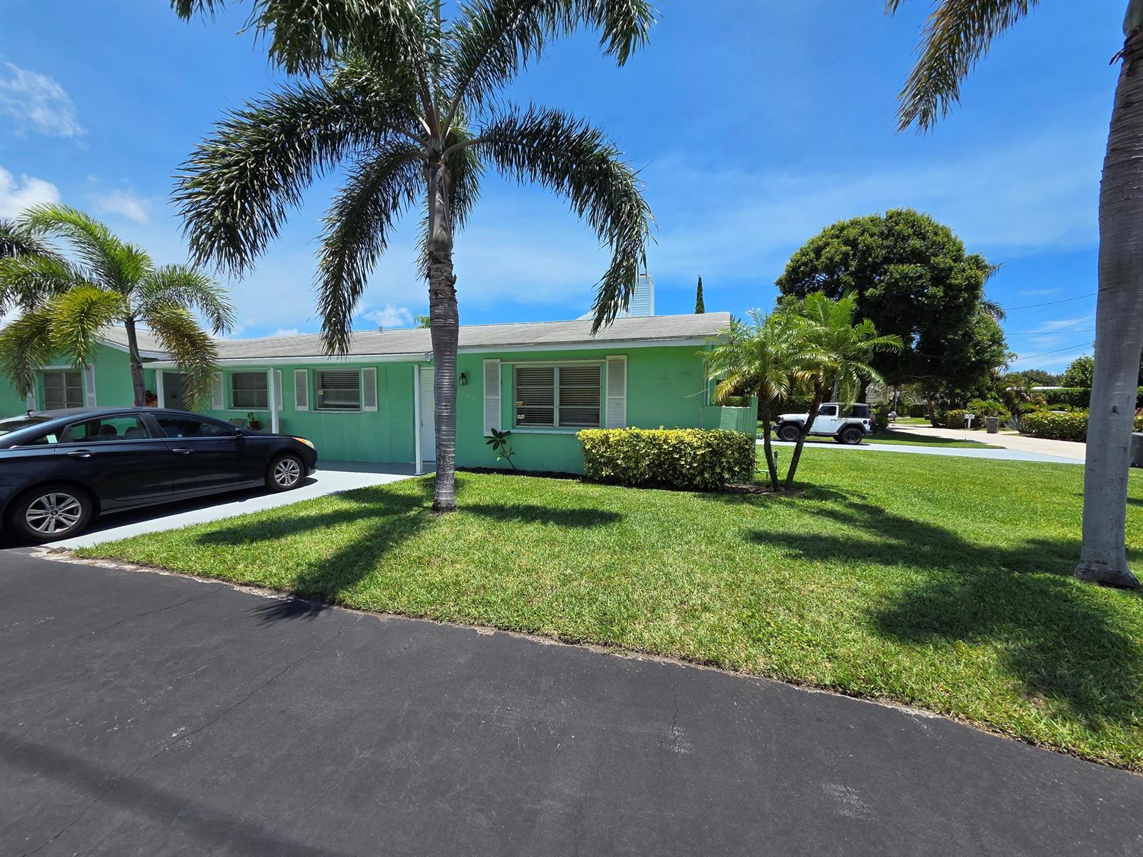 2667 Old Donald Ross Road, Palm Beach Gardens FL 33410