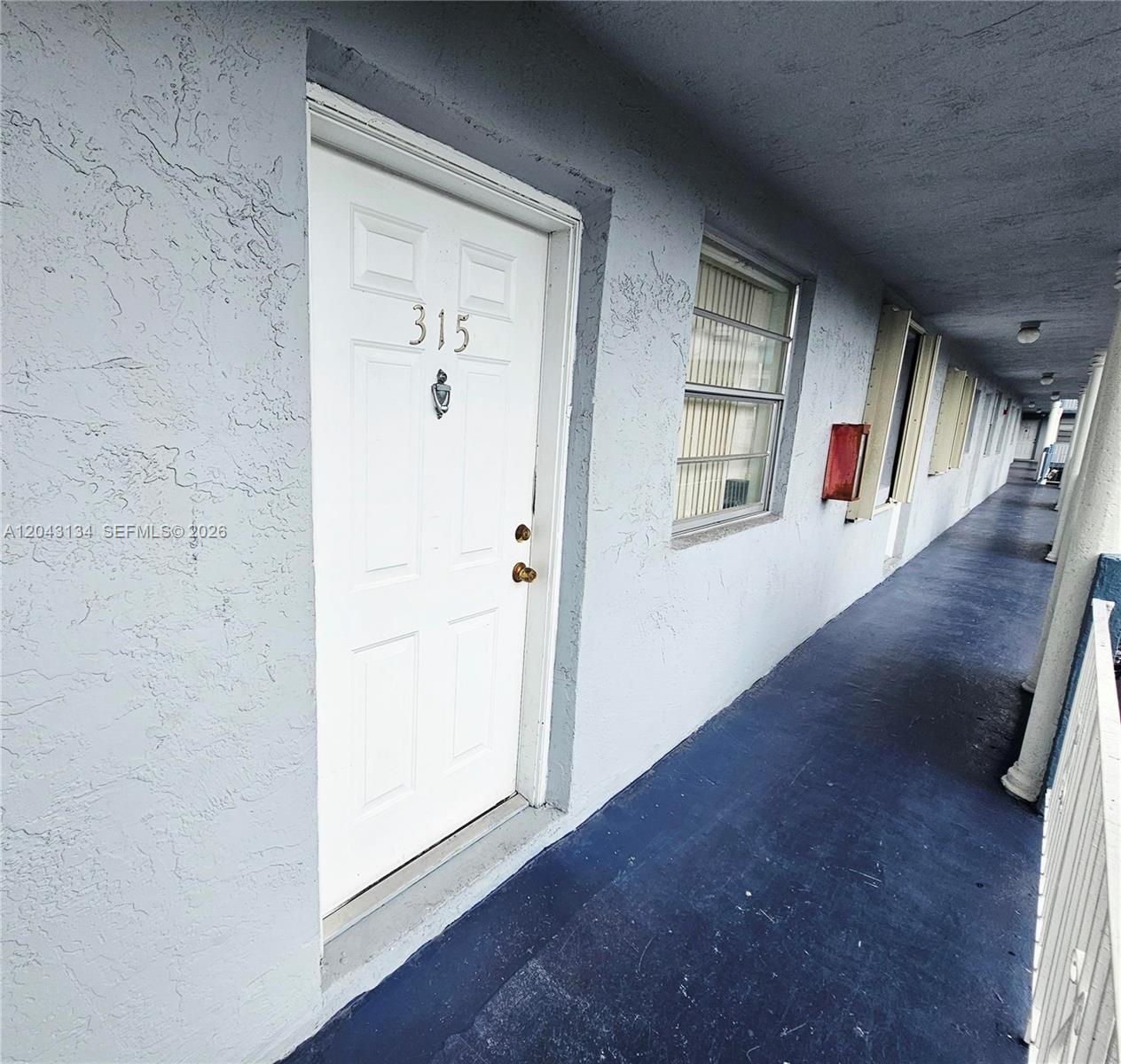 1655 W 44 PL # 315, Hialeah FL 33012 photo 4