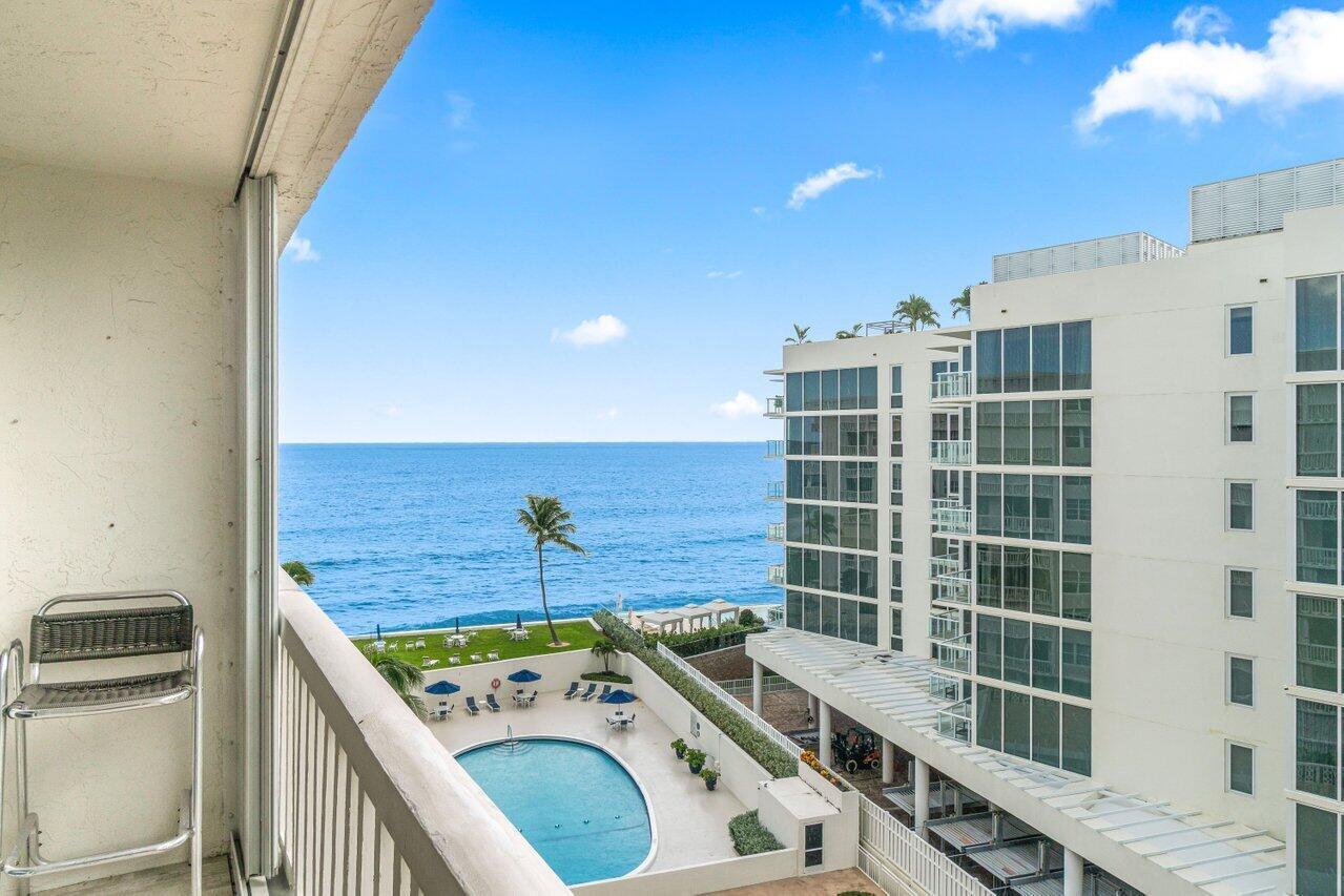 3570 S Ocean Boulevard # 806, Palm Beach FL 33480
