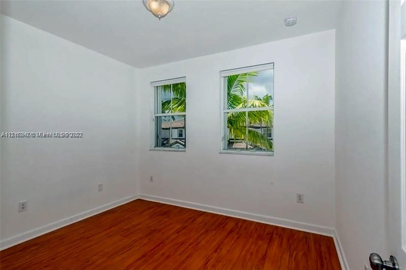 11497 NW 78th Ter, Doral FL 33178 photo 4