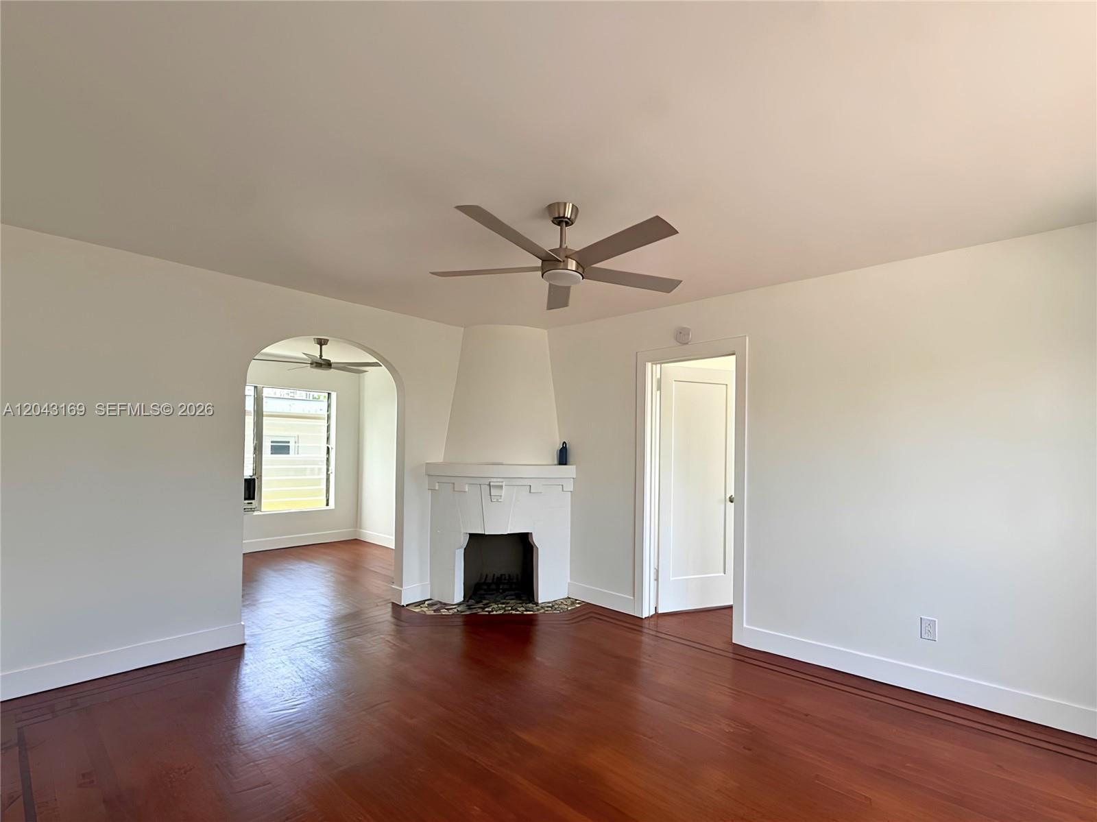 641 10th St # 7, Miami Beach FL 33139 photo 3