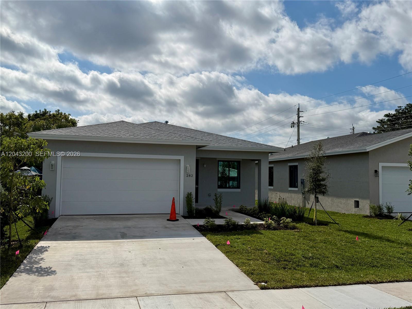 282 SW 2nd Ct, Deerfield Beach FL 33441 photo 2