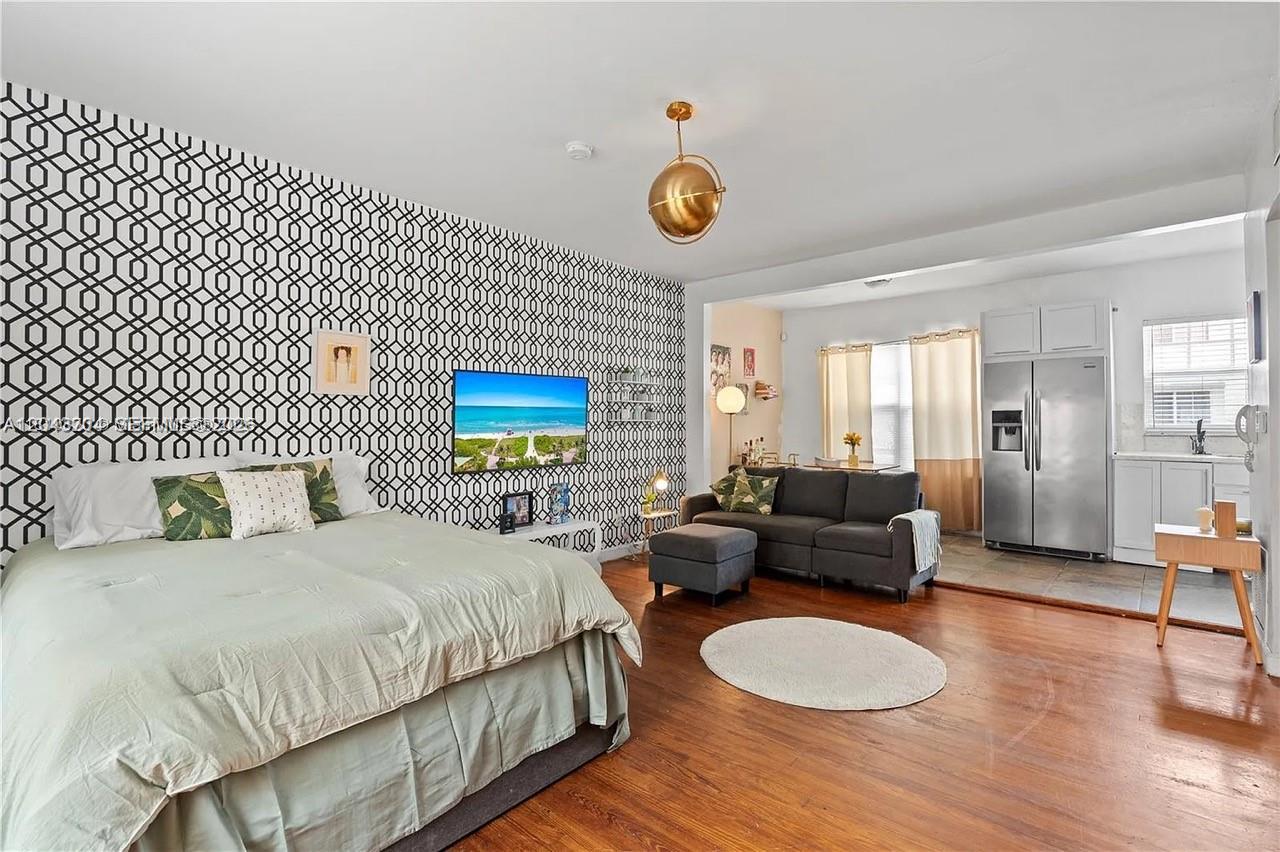 760 Meridian Ave # 3, Miami Beach FL 33139 photo 3