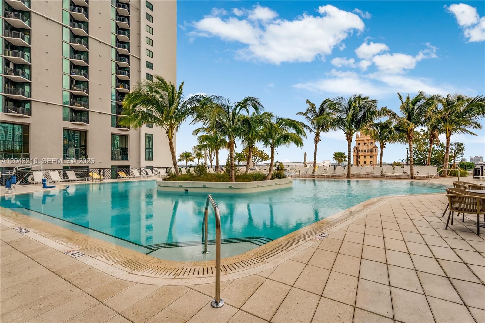 159 NE 6th St # 4212, Miami FL 33132 photo 3