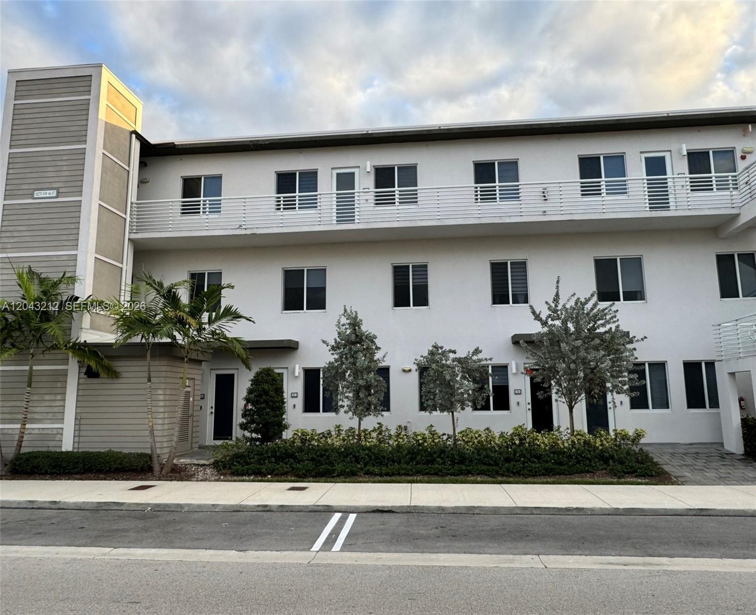 10270 NW 66 ST # 105, Doral FL 33178 photo 3