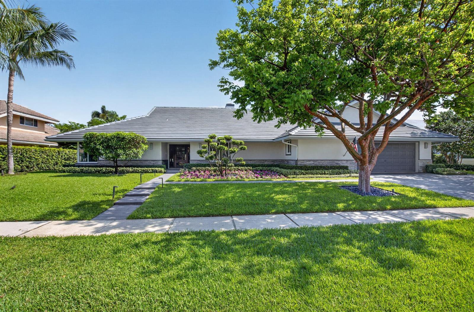 3245 St James Drive, Boca Raton FL 33434 photo 2