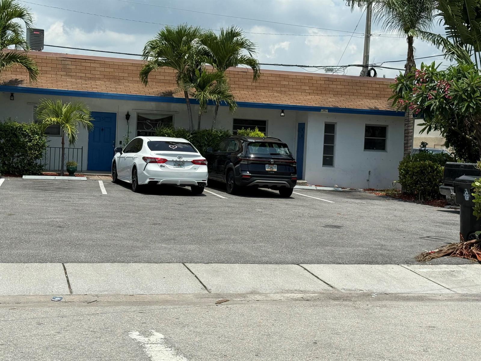 1325 N J Street # 6, Lake Worth FL 33460 photo 2