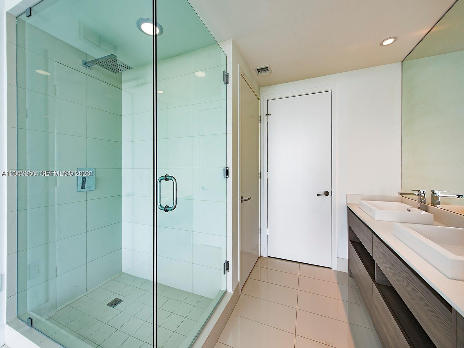 460 NE 28th St # 3608, Miami FL 33137 photo 5