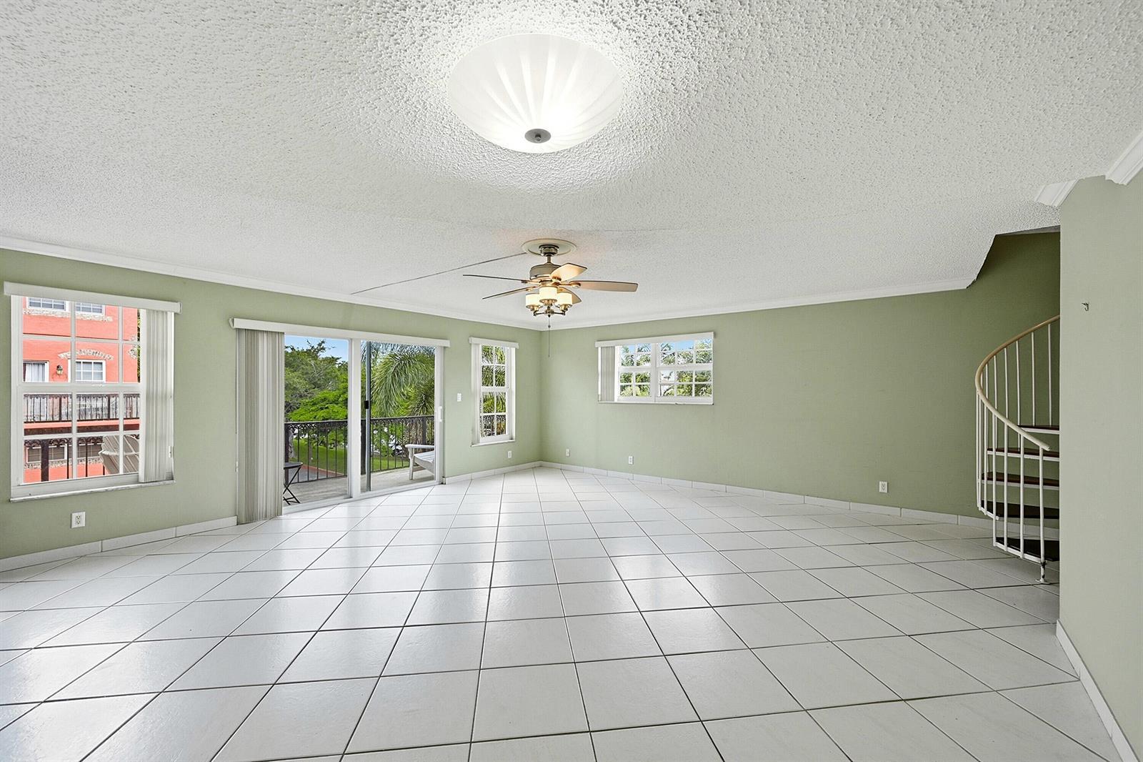 670 Tennis Club Drive # 312, Fort Lauderdale FL 33311 photo 2