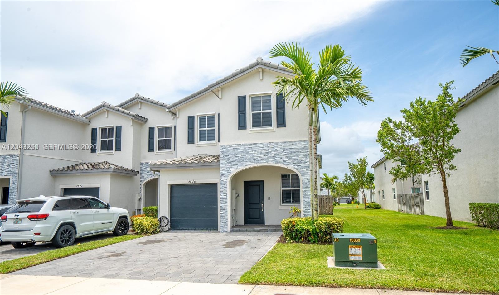 2670 SE 12th St, Homestead FL 33035 photo 4