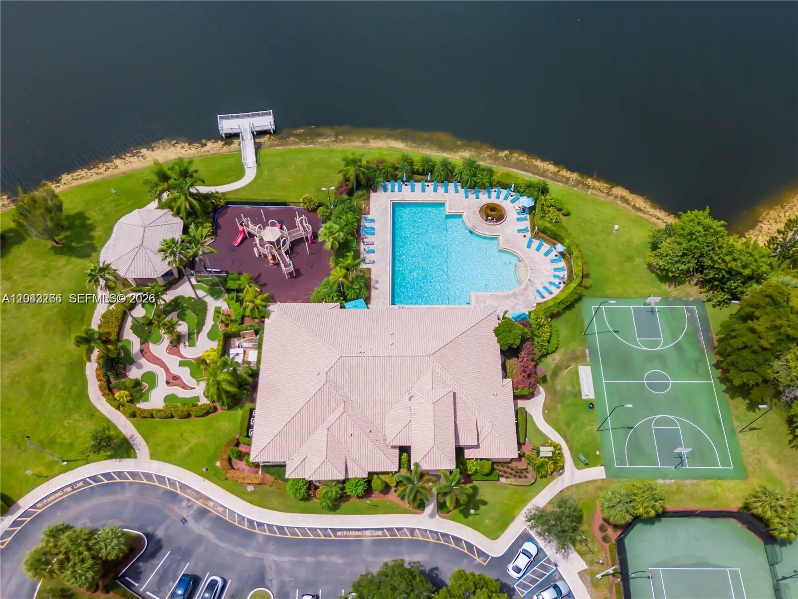 1941 W 148th way, Miramar FL 33027 photo 4