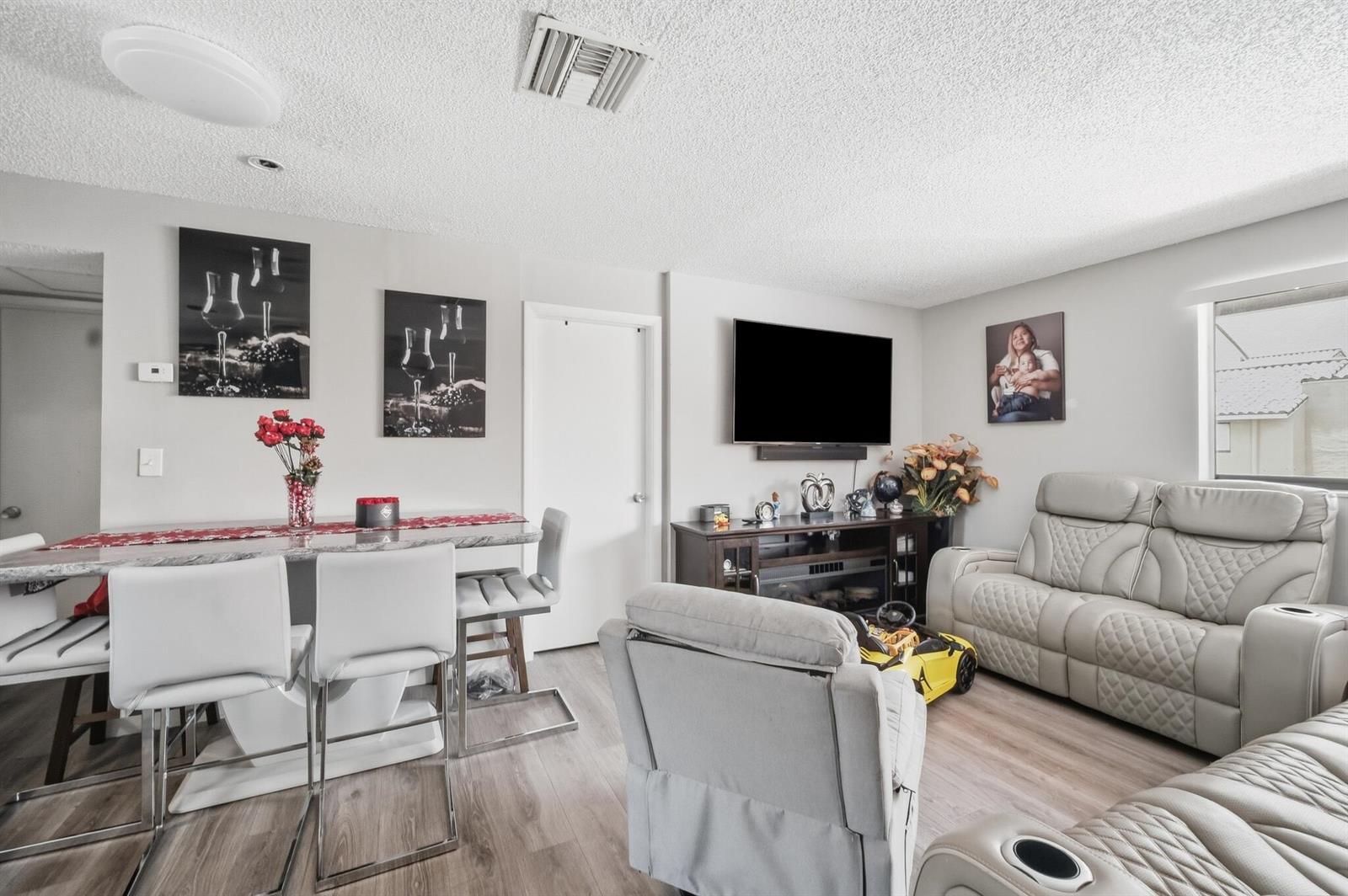 2710 W 60th Place # 205, Hialeah FL 33016 photo 4