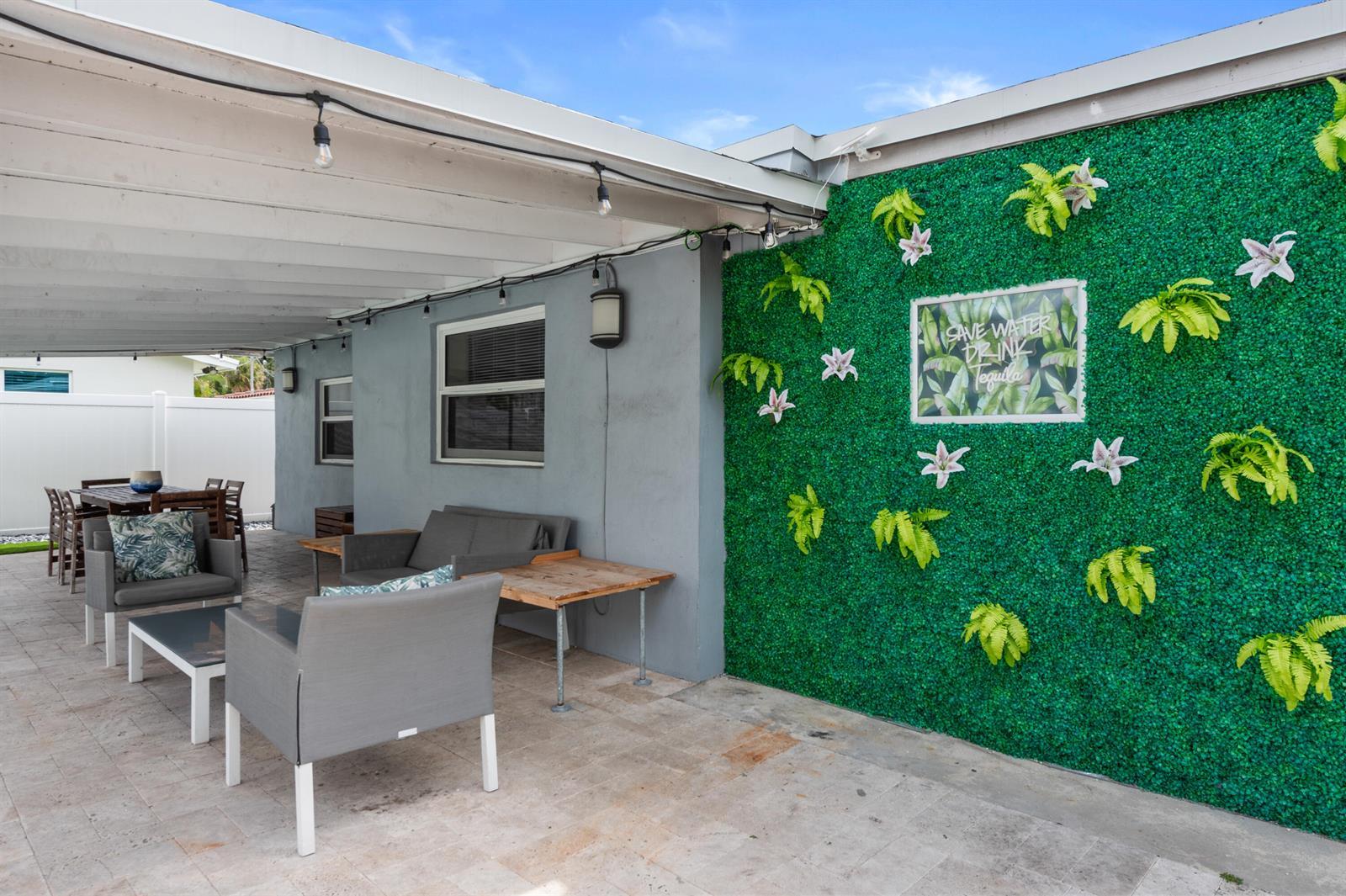 2012 SW 4th Avenue, Fort Lauderdale FL 33315 photo 3