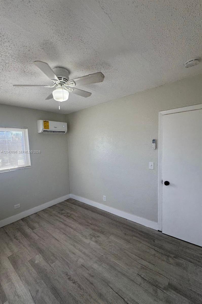 Riviera Beach, FL 33404 photo 4