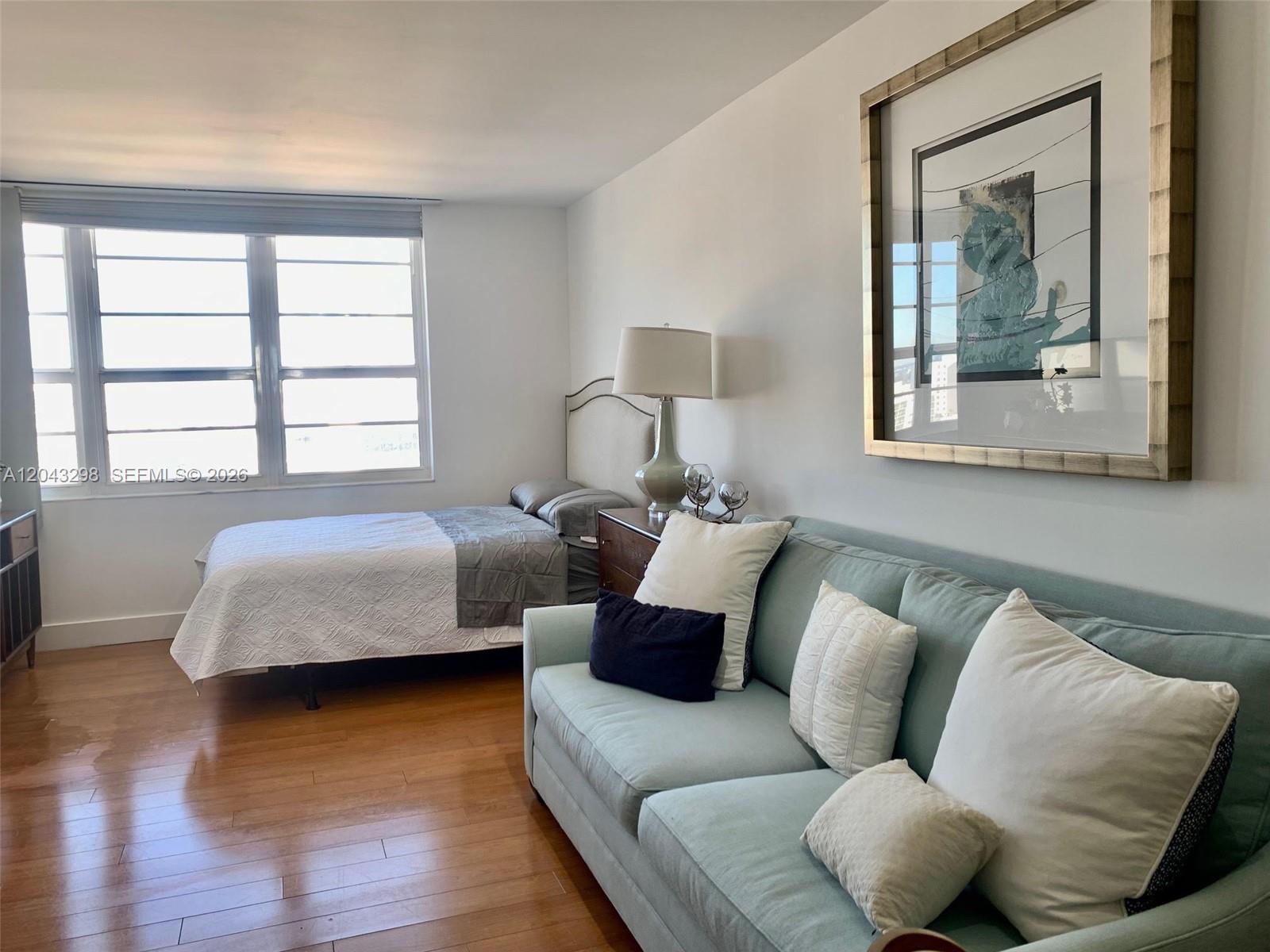 100 Lincoln Rd # 1514A, Miami Beach FL 33139