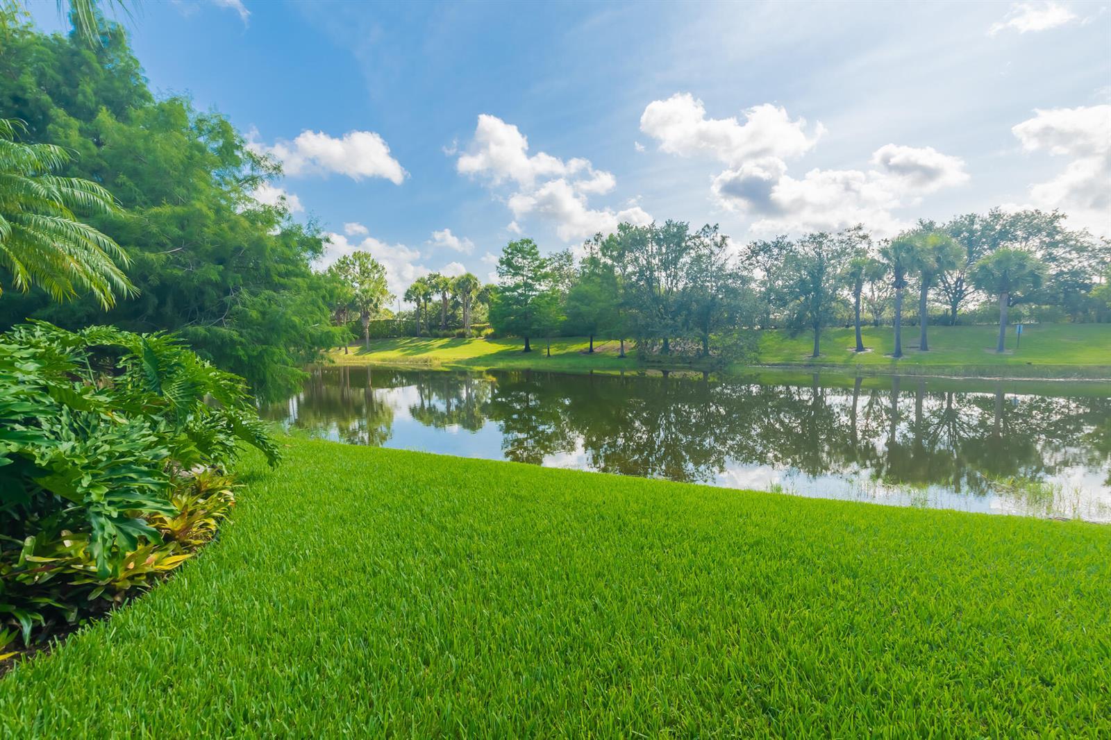 11216 SW Pembroke Drive, Port St. Lucie FL 34987 photo 2